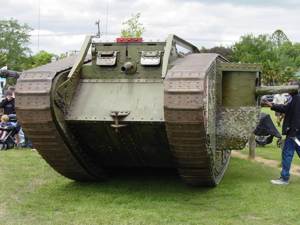 Громадный танк